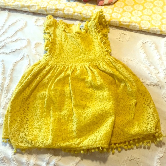 Other - Cute yellow dress